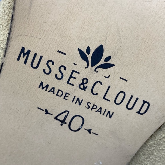 Musse & Cloud Millie Grommet Suede Booties 9 Bohemian Chunky Coquette Girl Retro - Picture 12 of 16